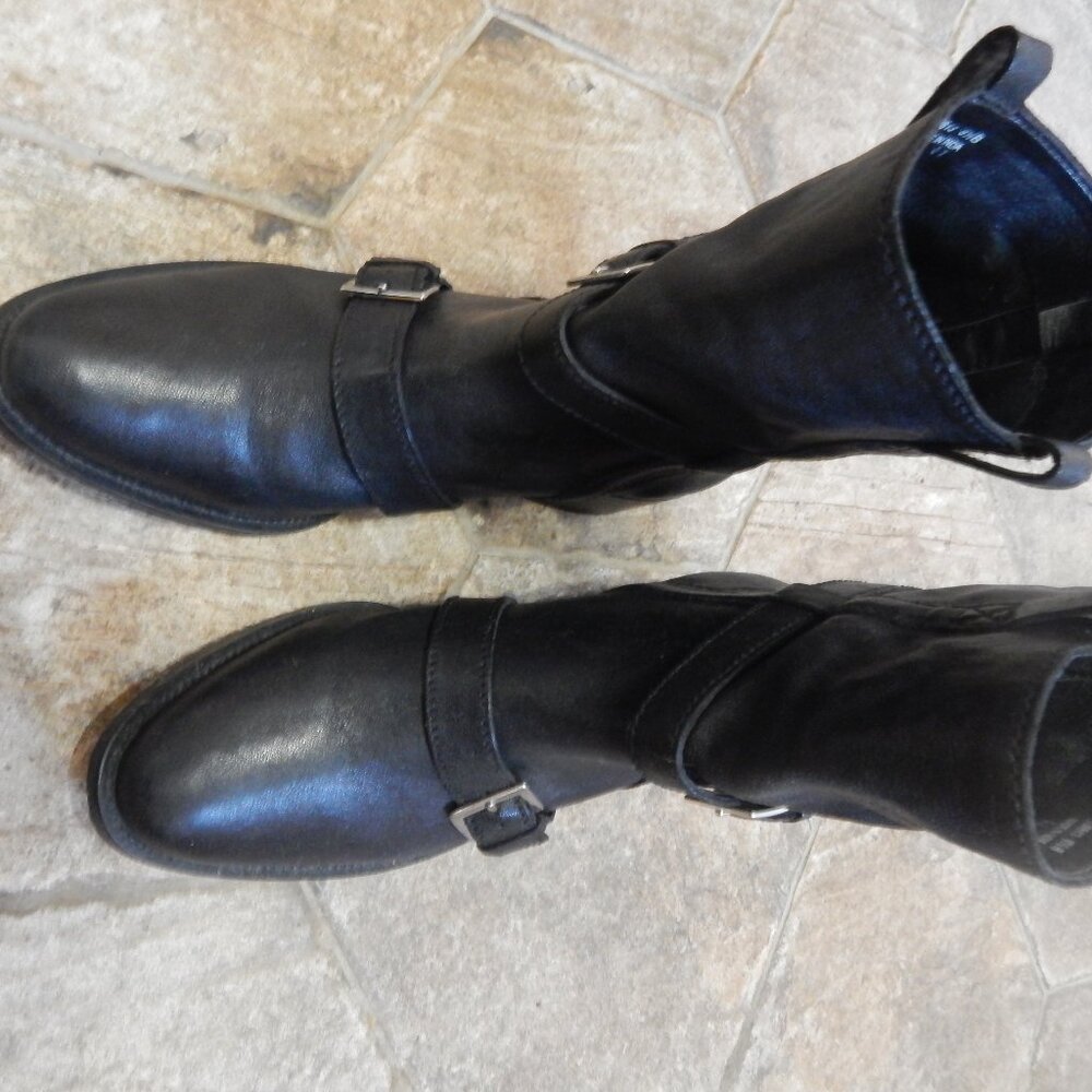 Black leather boots, size 8.5, C&H